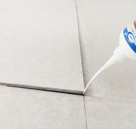 南江瓷砖空鼓维修公司分享卫生间瓷砖脱落的原因可能有以下几点